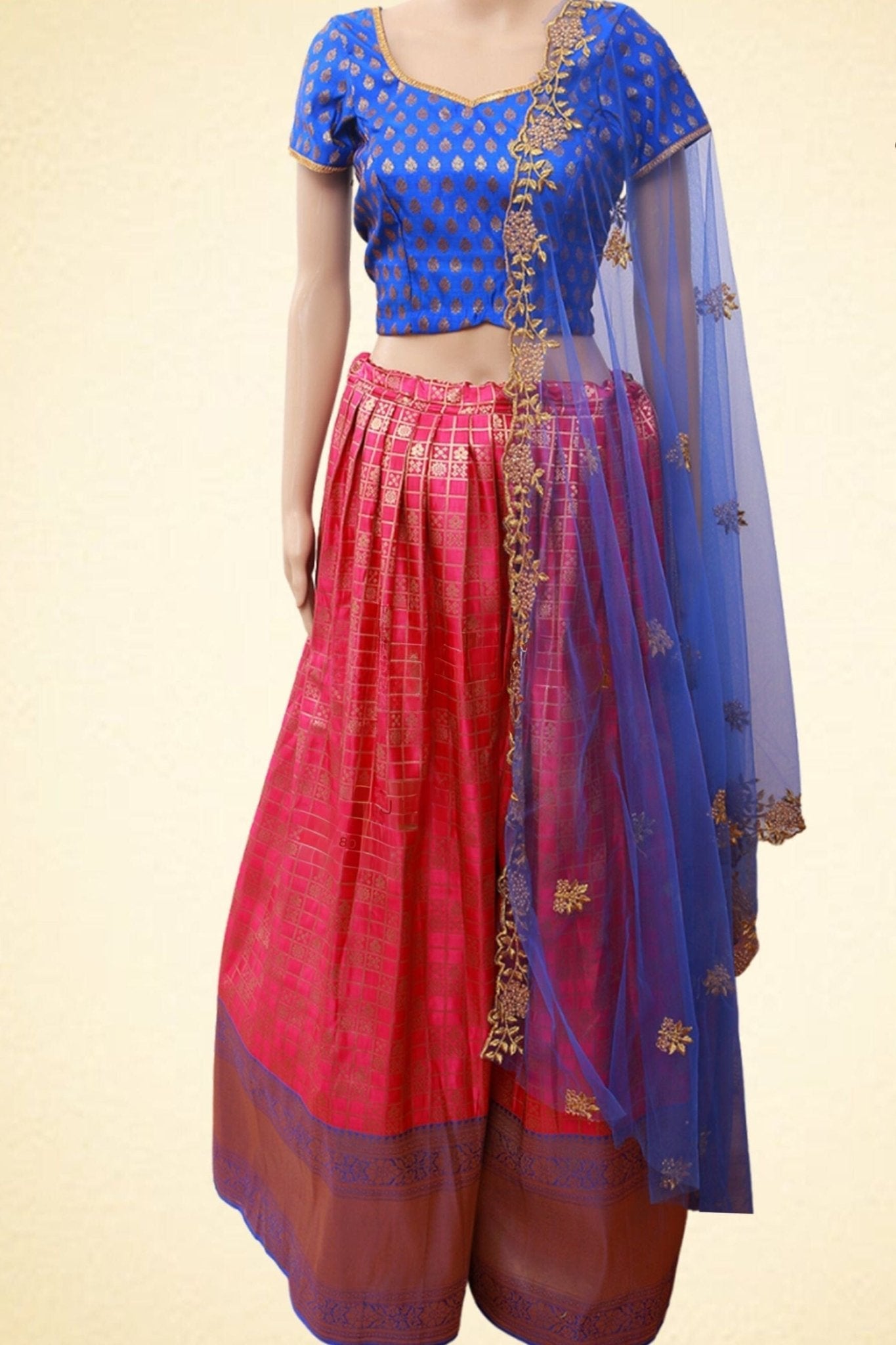 Dark pink Benarasi pattu pavadai with Kanchipuram border for arangetram