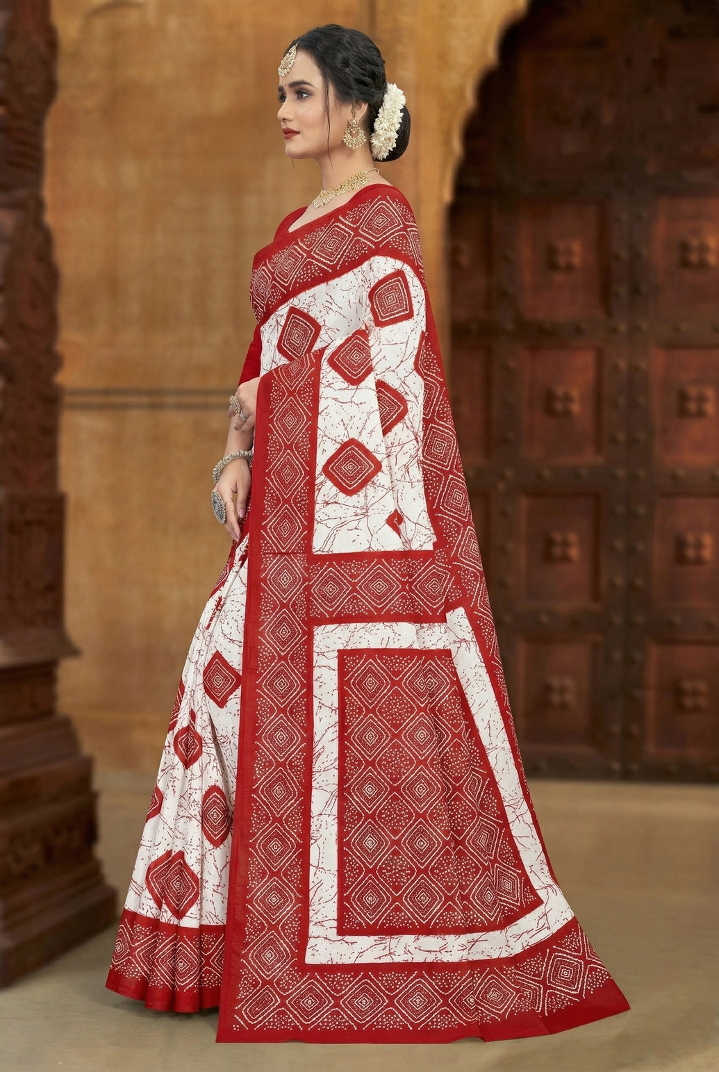 Red Velvet Pure Cotton printed saree, blouse not included, pure cotton fabric