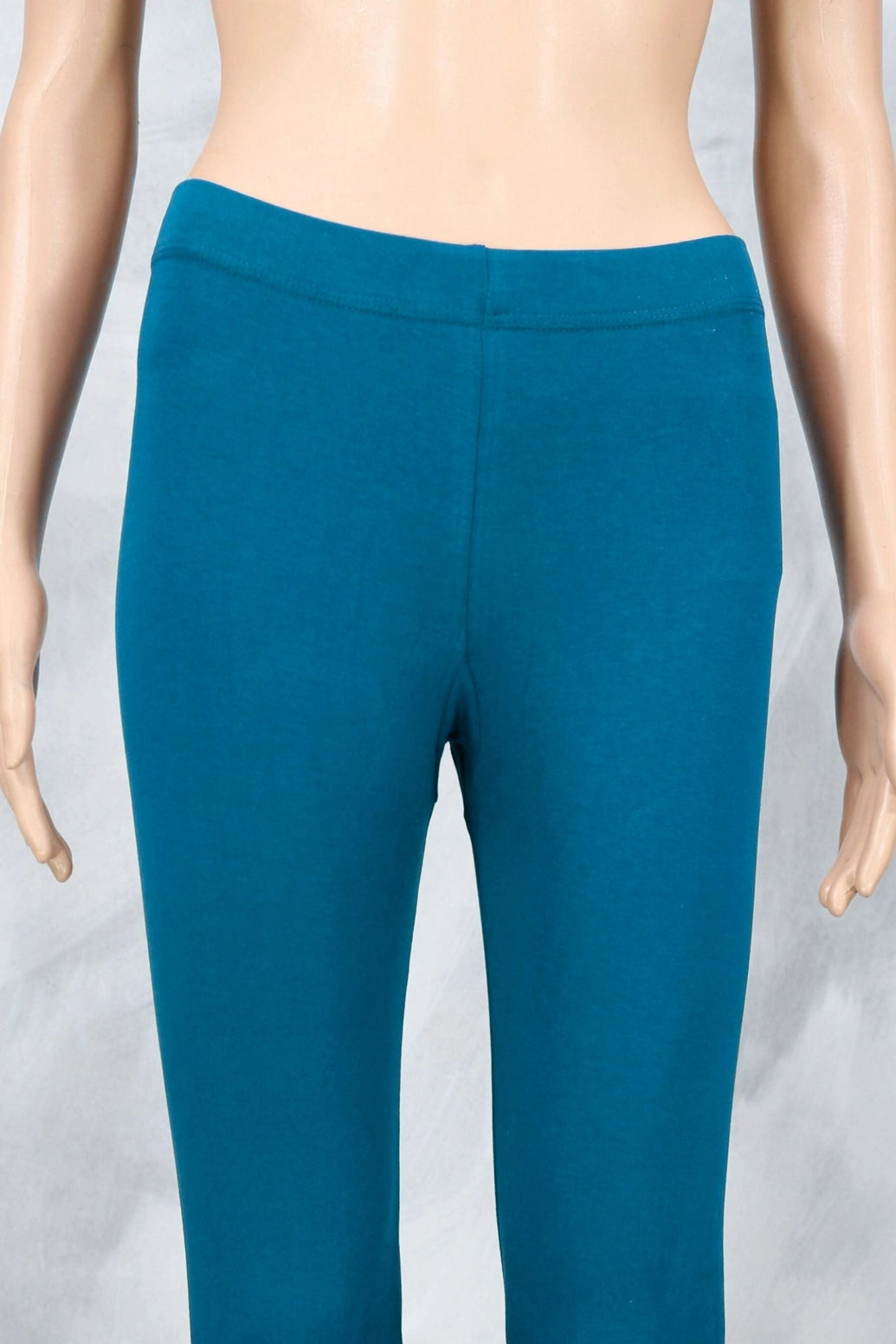 Petrol Blue Ankle Length 4-Way Lycra Leggings for Women, Smooth Silicon Wash Finish