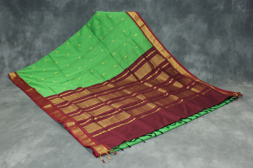 Green Silk Cotton Saree with Maroon Zari Border, Small Buttas and Grand Pallu - With Blouse Saree JCS Fashions