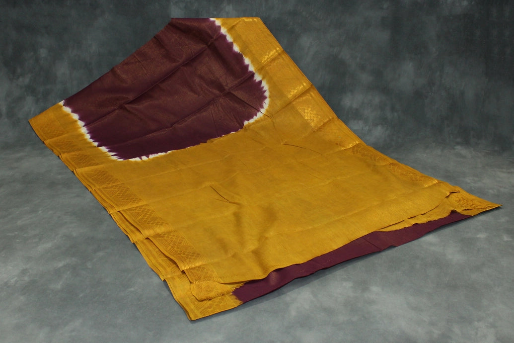 Sungudi Dark Brown Cotton Saree with Gold Zari Border and Diamond Line Pattern