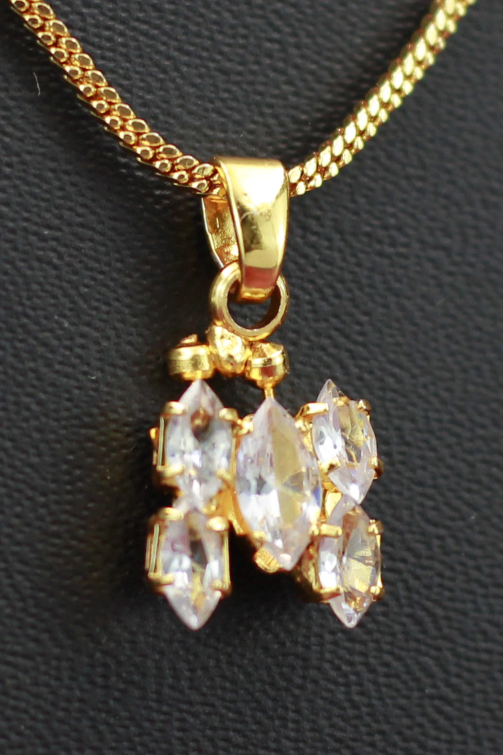 Gold-Tone Textured Chain Necklace Set with Delicate Crystal Pendant for Women