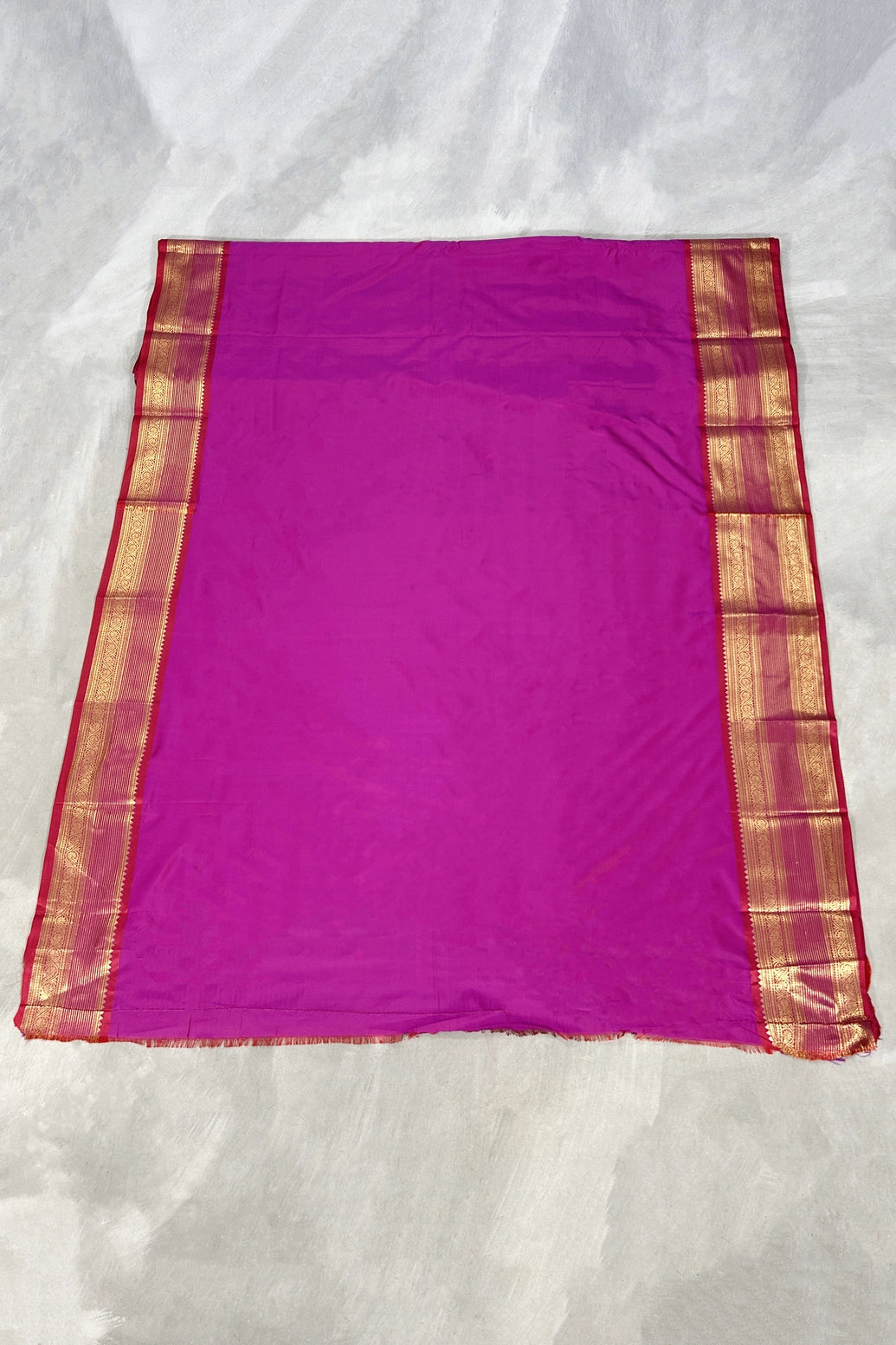 Violet Pure Silk Saree with Heavy Pallu Border and Matching Blouse