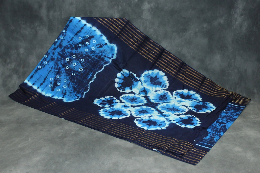 Sungudi Cotton Bandhani Saree in Blue with Golden Zari Striped Border