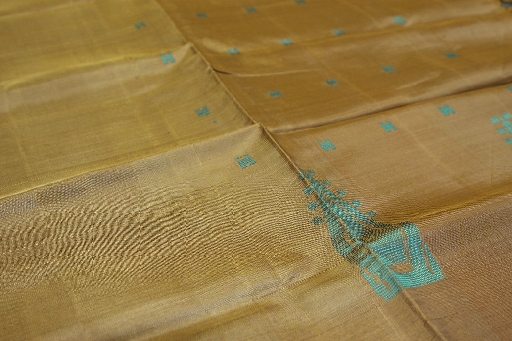 Banana Pith (Vaazhai Naar) Golden Brown Borderless Saree with Teal Butta Motifs - Handwoven