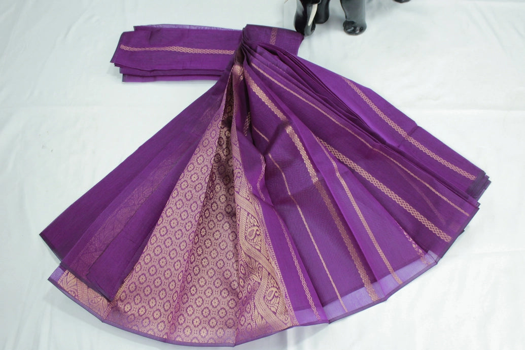 Purple Silk Cotton Saree with Zari Border, Borderless Look and Contrast Blouse Piece