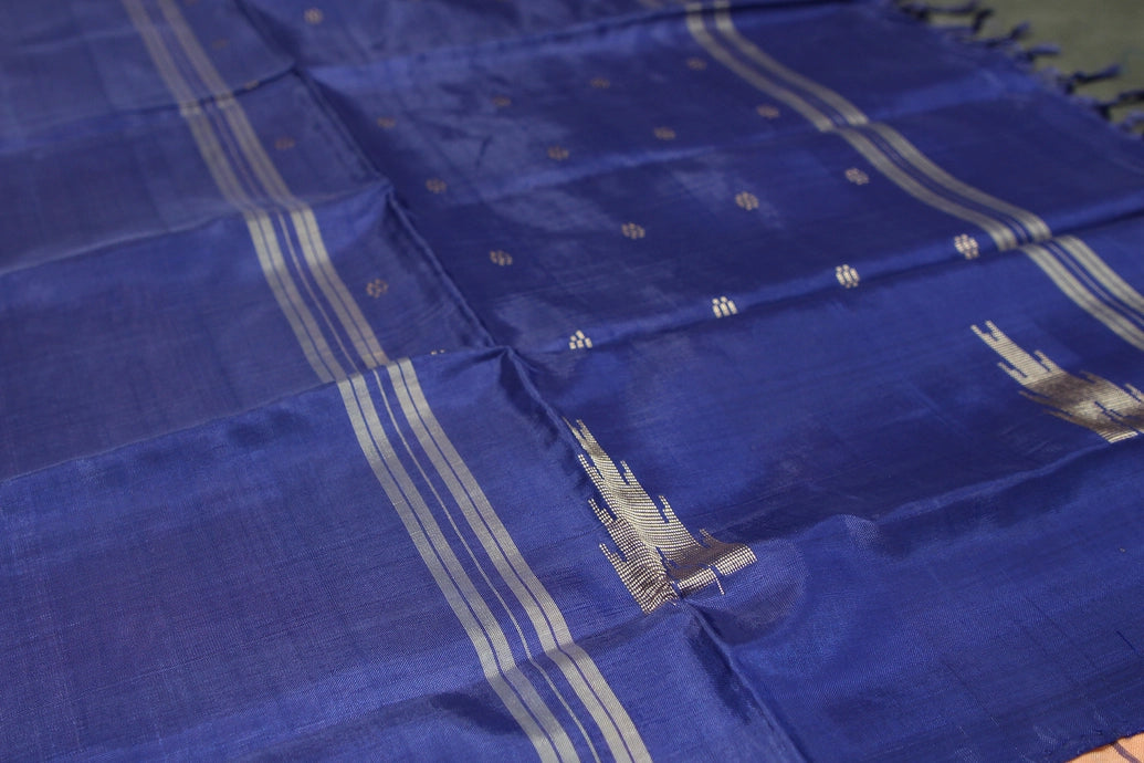 Navy Blue Vaazhai Naar (Banana Pith) Borderless Saree with Small Buttas and Striped Pallu