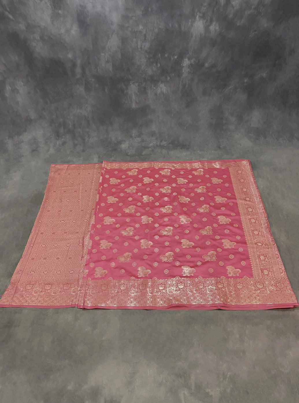 Reddish Pink Marathi Tadka Soft Silk Saree with Rich Pallu and Pure Zari Weaving, Floral Motifs