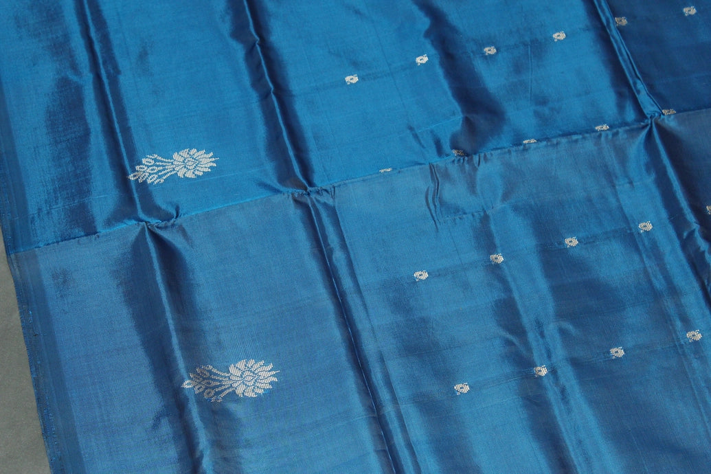 Peacock Blue Vaazhai Naar (Banana Pith) Saree - Borderless with Small Butta