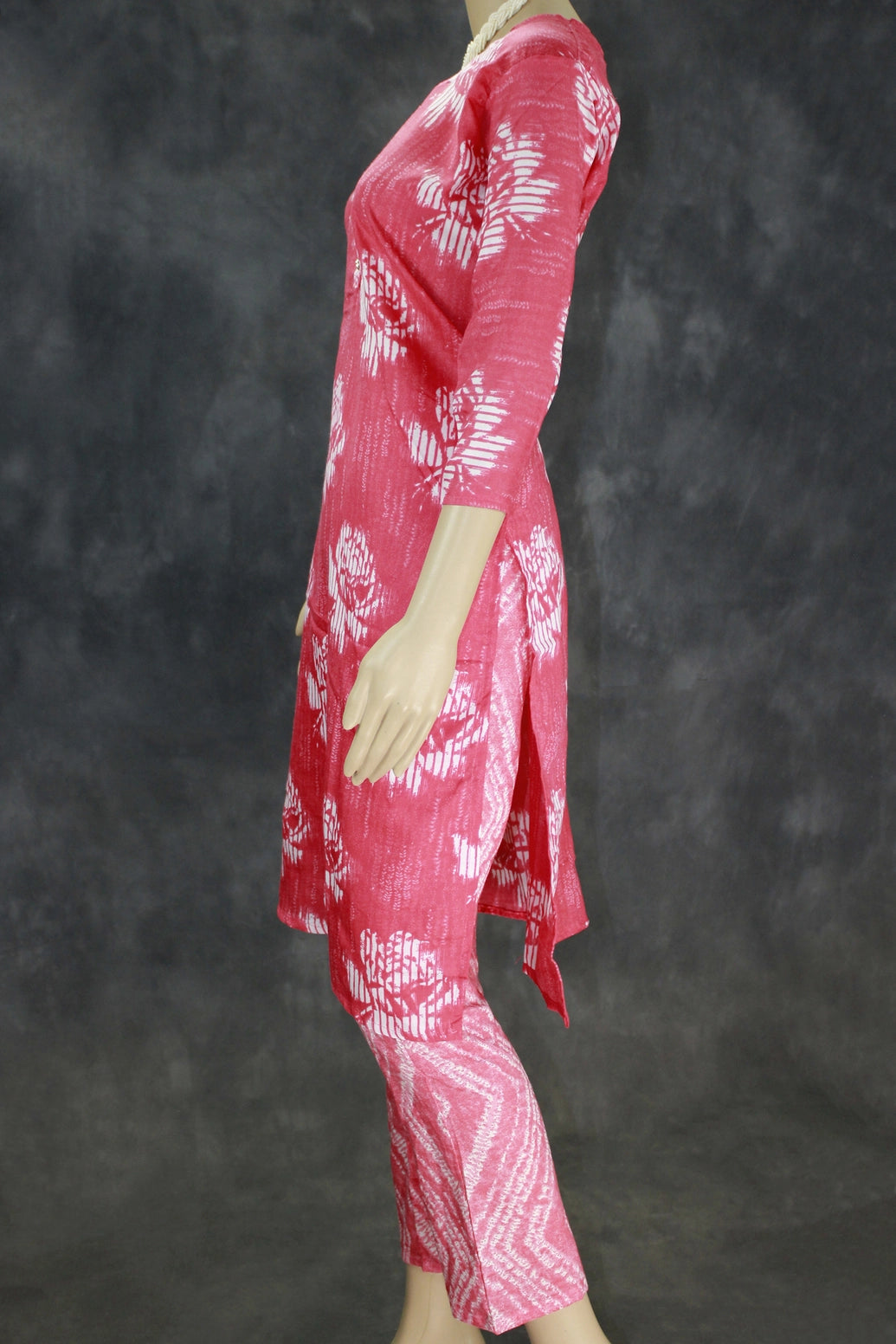 Pink Floral Rayon Two-Tone Kurta Pant Set - 2-Piece Women's Kurti with Elasticated Pant