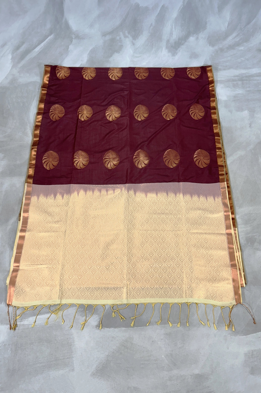 Maroon Korvai Soft Silk Border Saree with Delicate Gold Zari Buttas and Traditional Floral Border