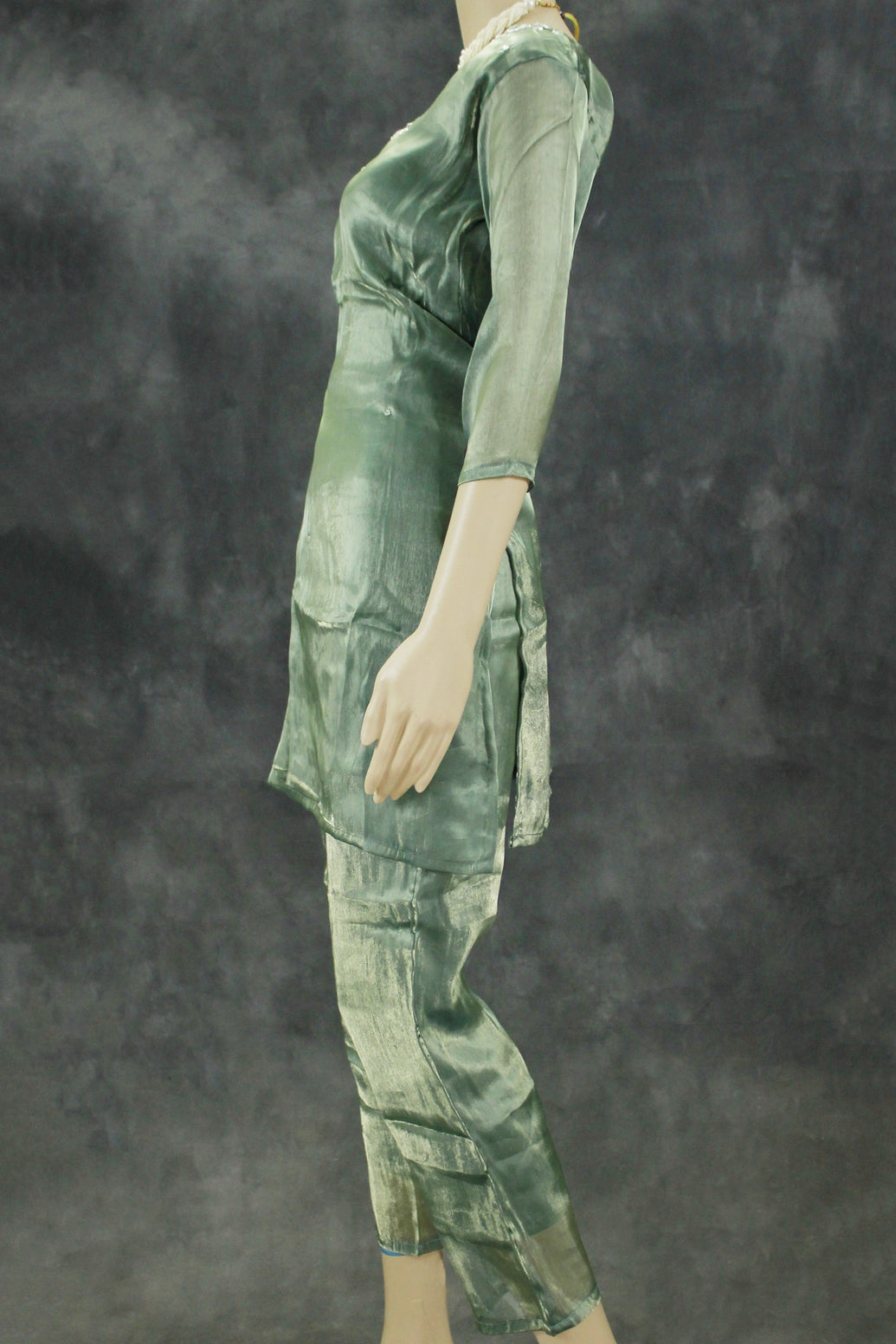 Green Rayon Silk Embroidered 2-Piece Kurti Set with V-Neck and Elastic Pant - Traditional Festive Wear