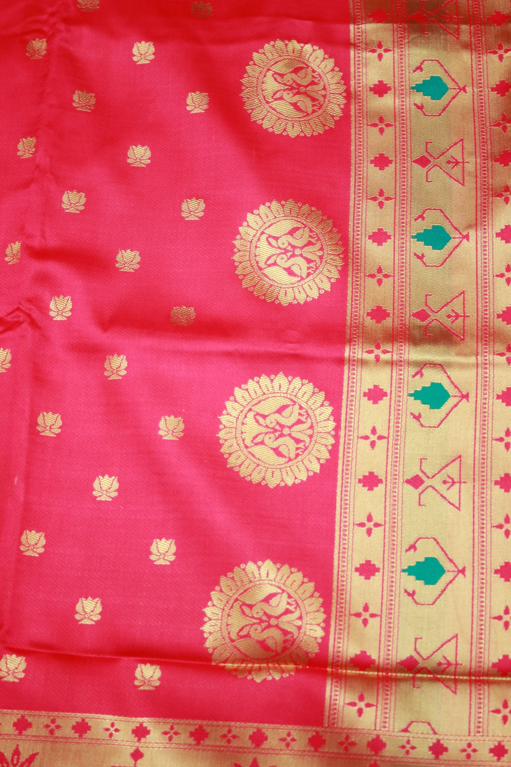 Magenta Pink Paithani Pure Silk Saree with Zari Woven Peacock Pallu & Design Border for Women