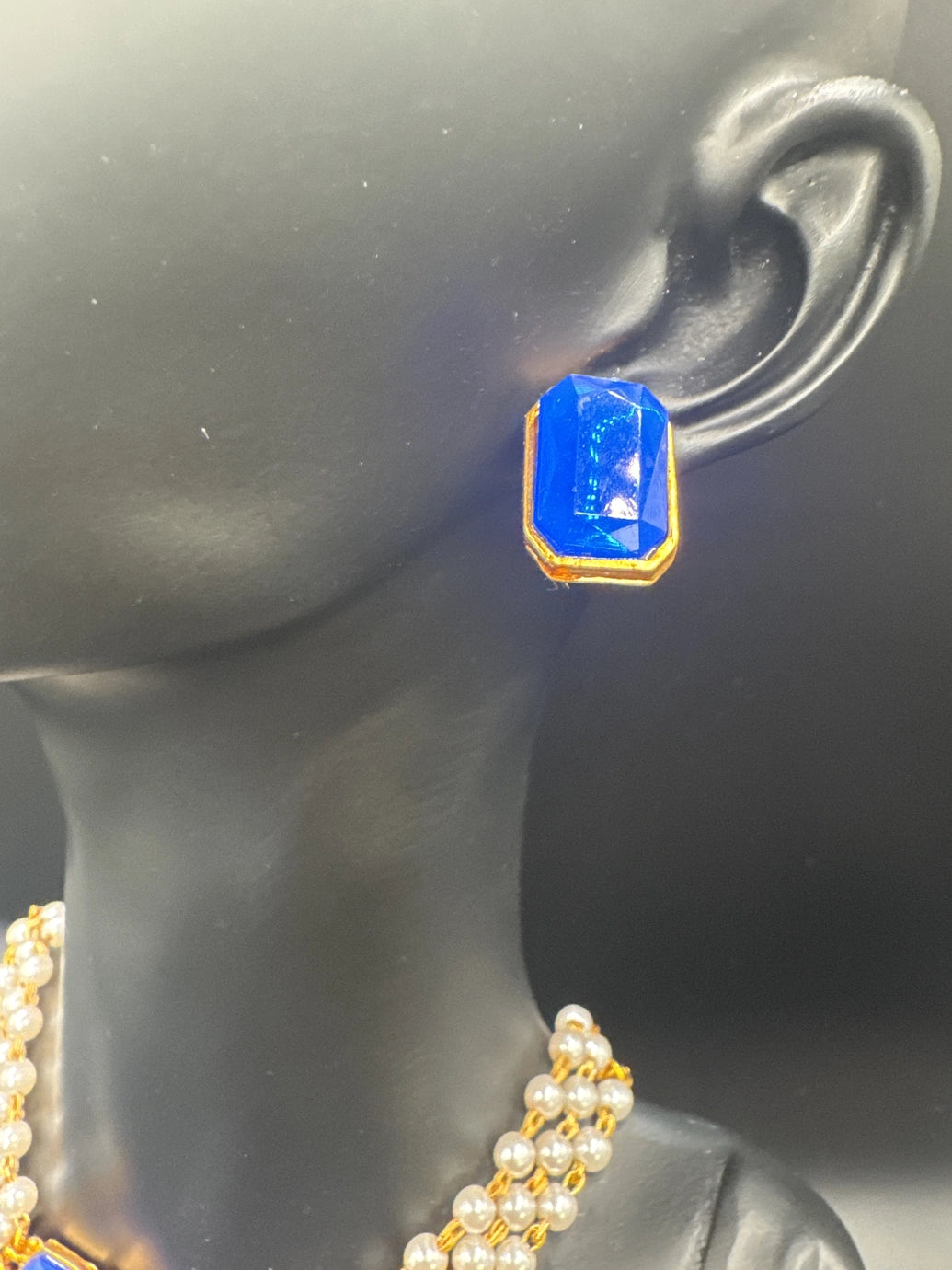 Gold-Tone Pearl Choker Necklace Set with Imitation Stones and Matching Stud Earrings Jewelry JCS Fashions