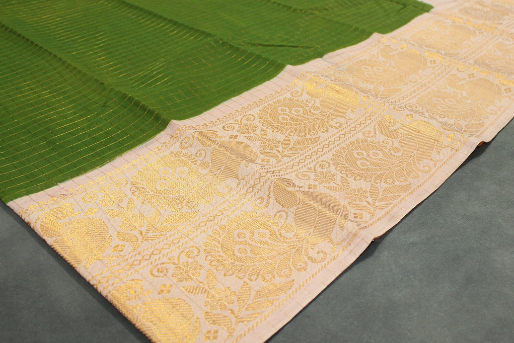Mehendi Green Sungudi Cotton Saree with Checked Body and Peacock Gold Zari Double Border Saree JCS Fashions