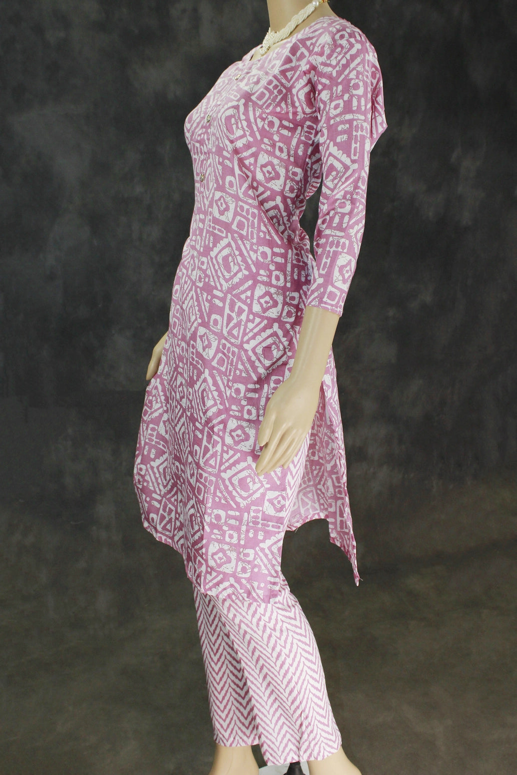 Cotton Kurta Set in Onion Pink with Printed Design