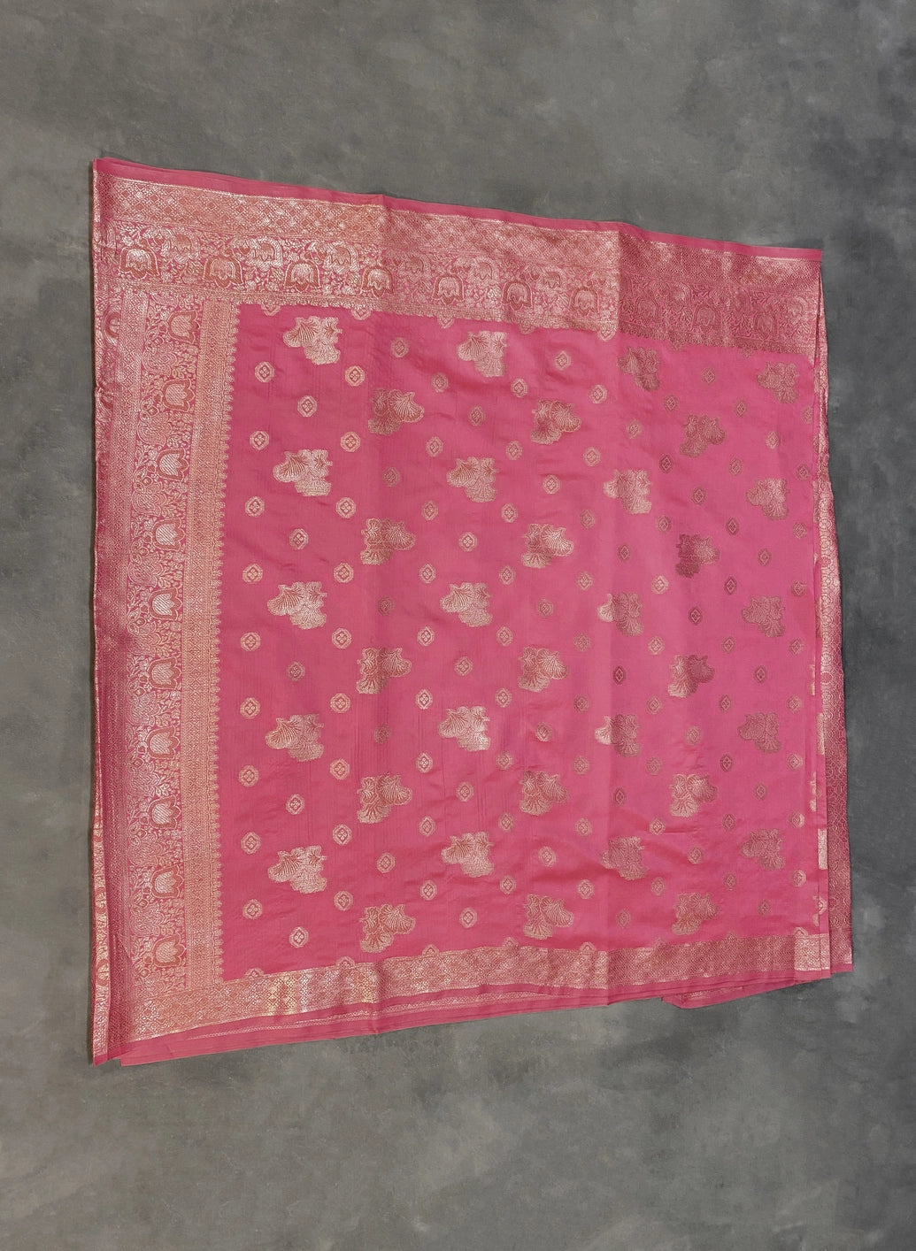 Reddish Pink Marathi Tadka Soft Silk Saree with Rich Pallu and Pure Zari Weaving, Floral Motifs
