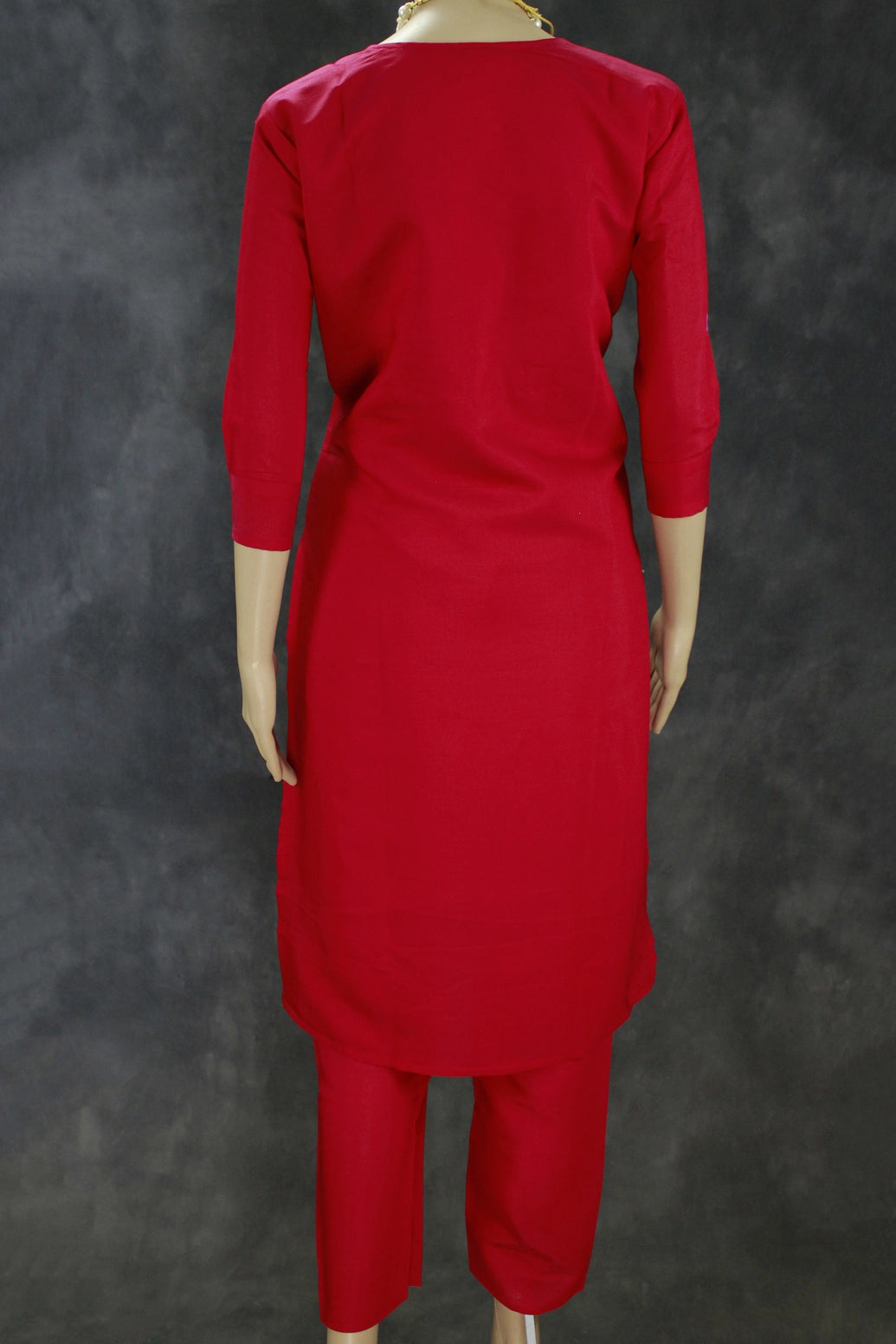 Dark Pink Roman Silk 3-Piece Kurti Set with Organza Floral Dupatta and Embroidered Neck