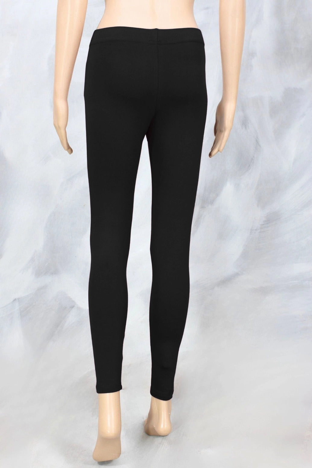 Black Ankle-Length Leggings in 4-Way Lycra with Silicon-Wash Smooth Finish