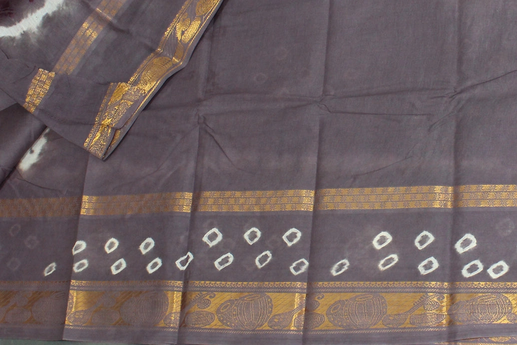 Purple Pure Sungudi Cotton Saree with Bandhani Tie-Dye and Golden Zari Traditional Motif Border Saree JCS Fashions