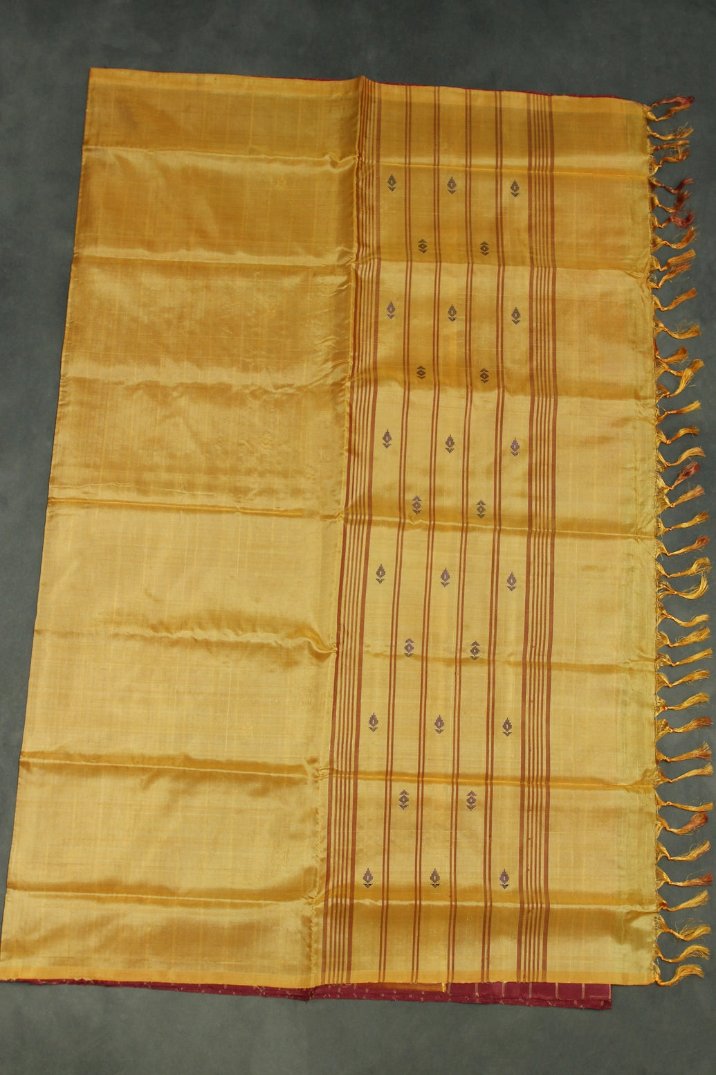 Traditional Orange Vaazhai Naar (Banana Pith) Borderless Saree with Small Butta Motifs and Contrast Pallu