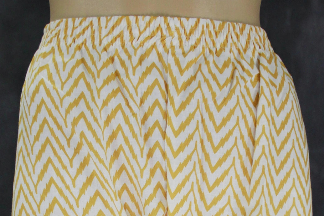 Yellow Cotton Kurta Set with Printed Design