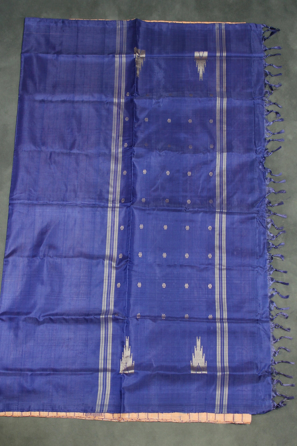 Navy Blue Vaazhai Naar (Banana Pith) Borderless Saree with Small Buttas and Striped Pallu