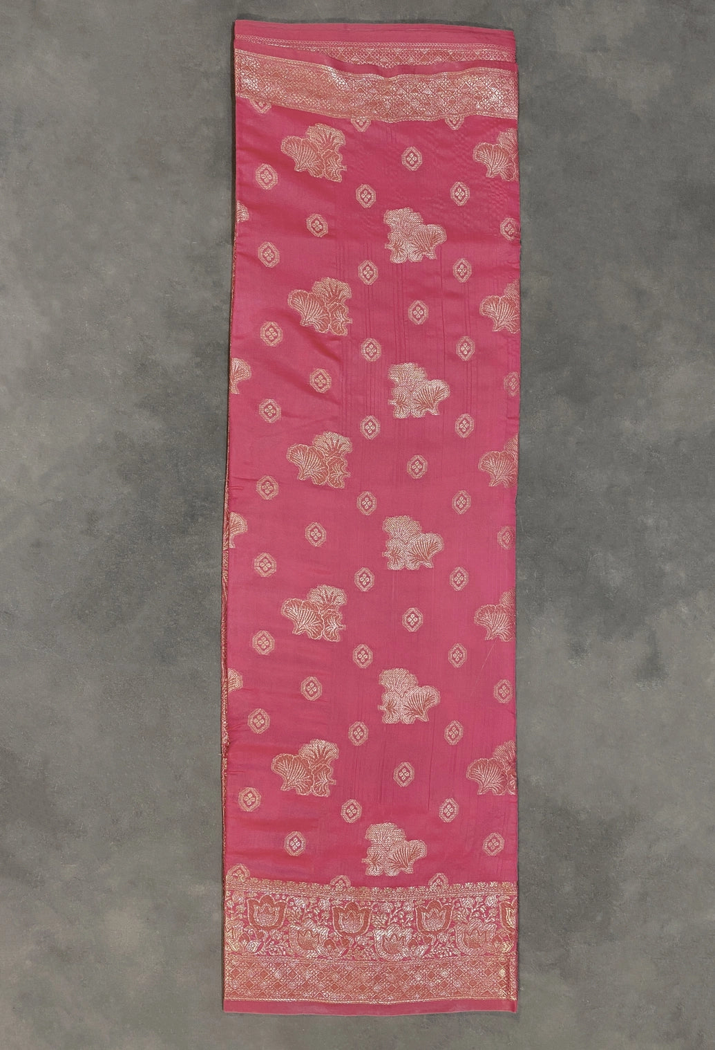 Reddish Pink Marathi Tadka Soft Silk Saree with Rich Pallu and Pure Zari Weaving, Floral Motifs