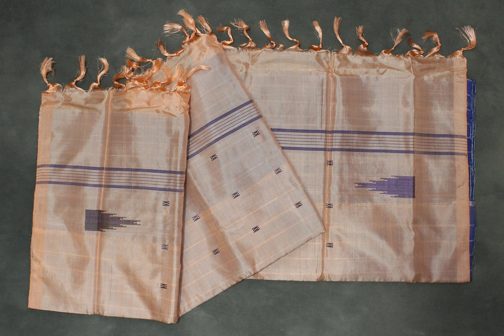 Vaazhai Naar (Banana Pith) Navy Blue & Peach Borderless Saree with Small Butta