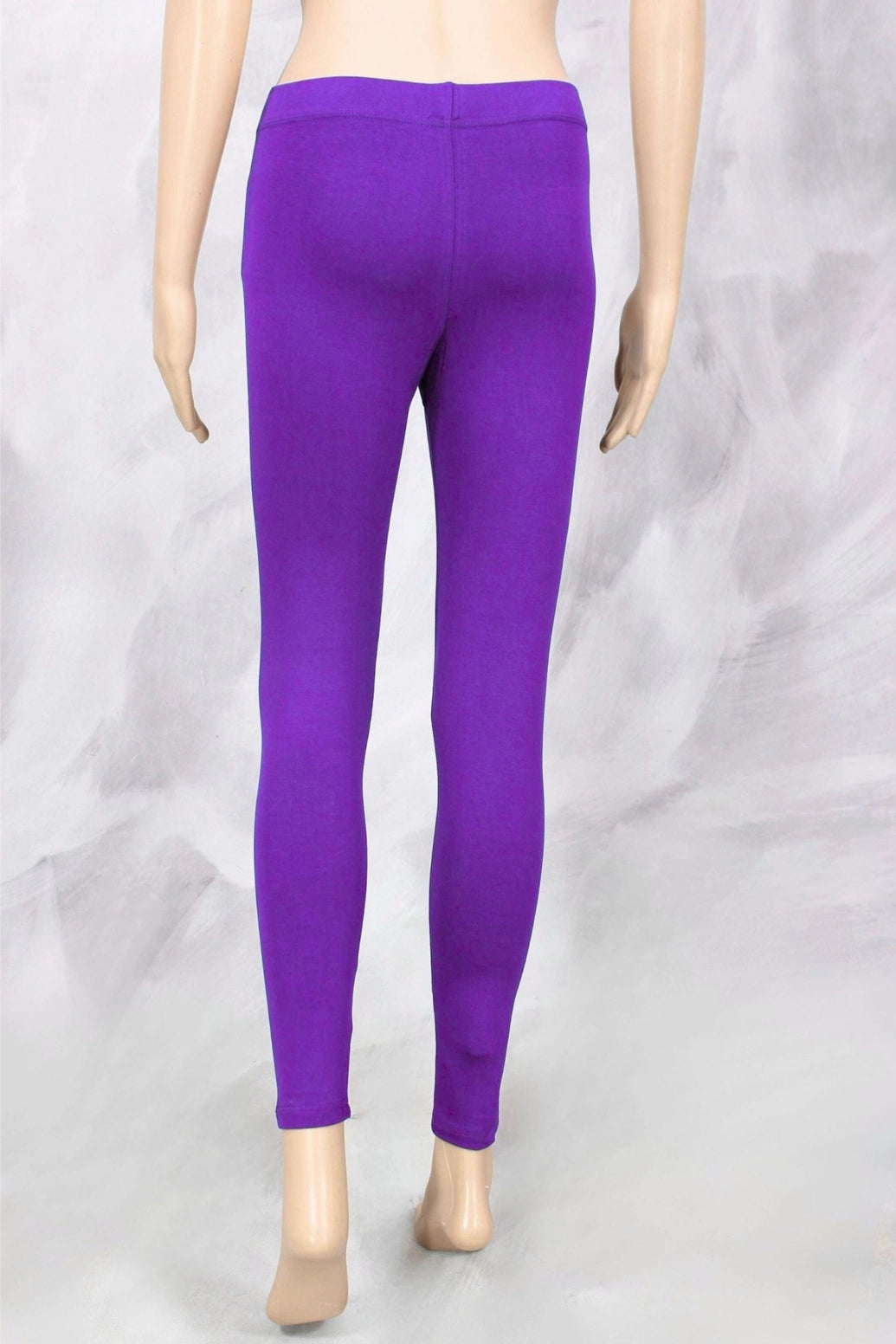 Purple Ankle Length Ankle Leggings for Women with 4-Way Lycra Stretch, Smooth Silicon Wash Finish