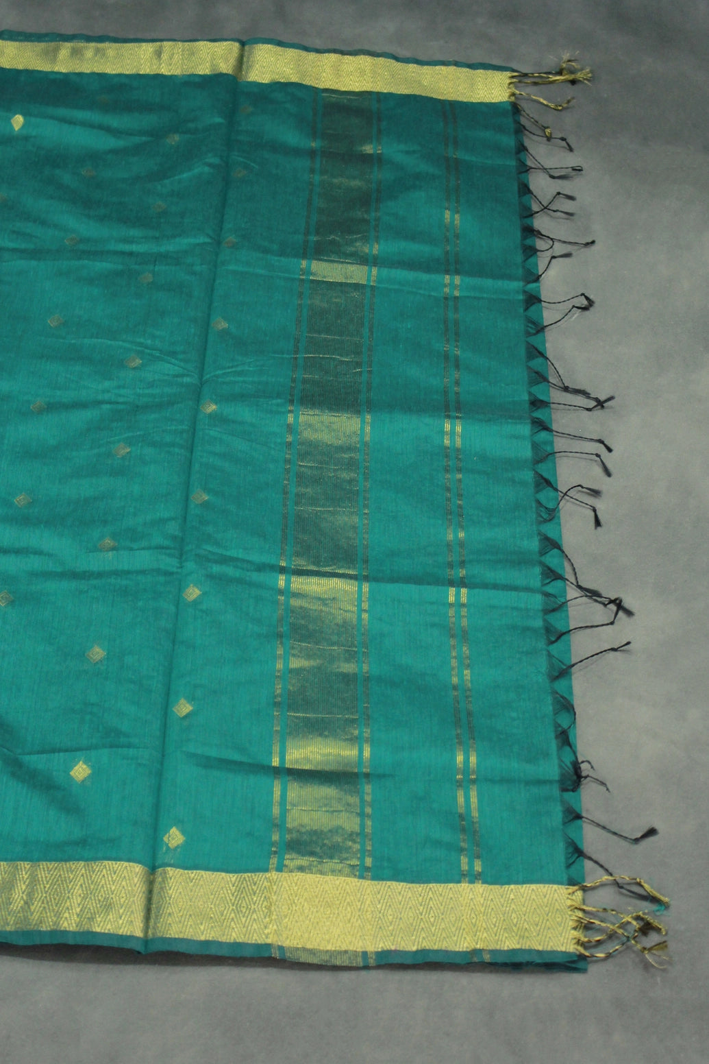 Dark Green Silk Cotton Saree with Zari Border and Blouse Piece | Traditional Ethnic Wear