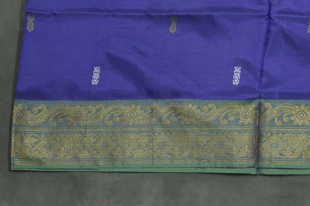 Leaf Green Vaazhai Naar (Banana Pith) Saree with Zari Border and Small Butta