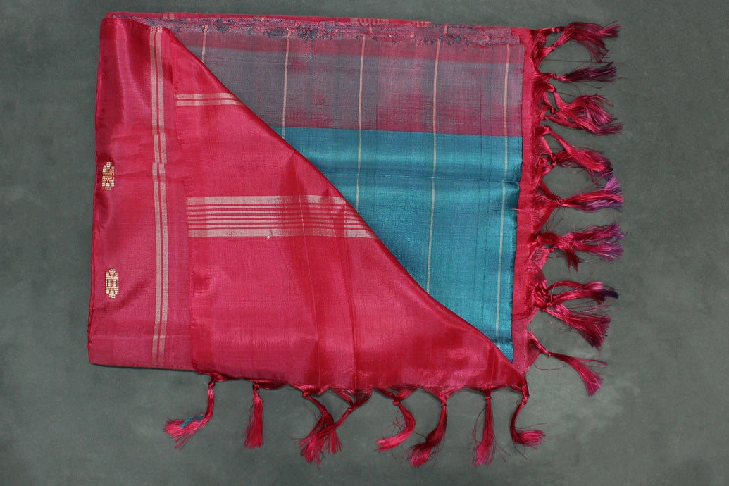 Pinkish Red Vaazhai Naar (Banana Pith) Borderless Saree with Small Buttas