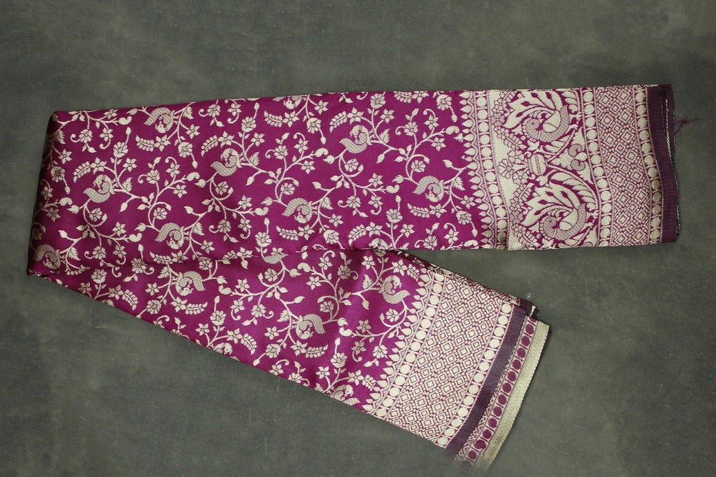 Woven, Embroidered, Floral Print Banarasi Handloom Satin Saree, Saree comes with blouse