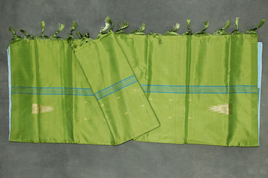 Green Vaazhai Naar (Banana Pith) Borderless Saree with Small Buttas and Blue Pallu