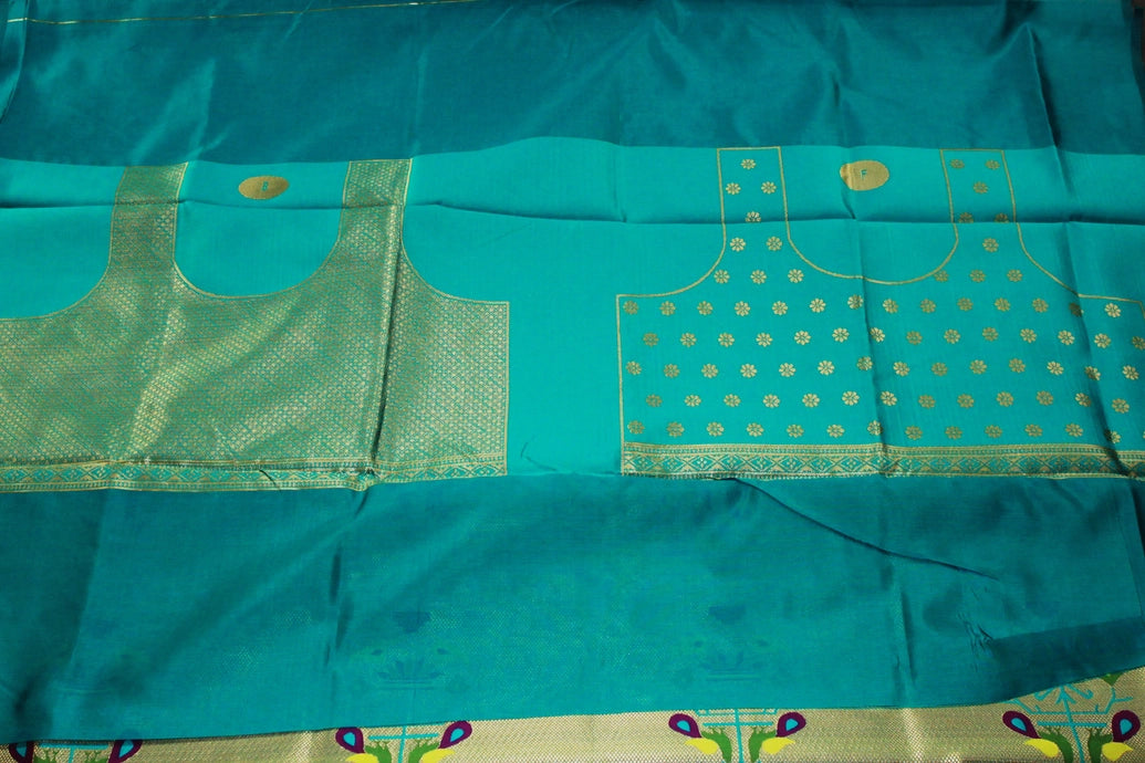 Paithani Pure Silk Peacock Design Pallu Saree With Design Border, Full body comes with butties
Saree Fabric: Jacquard
Pattern: Zari Woven
B