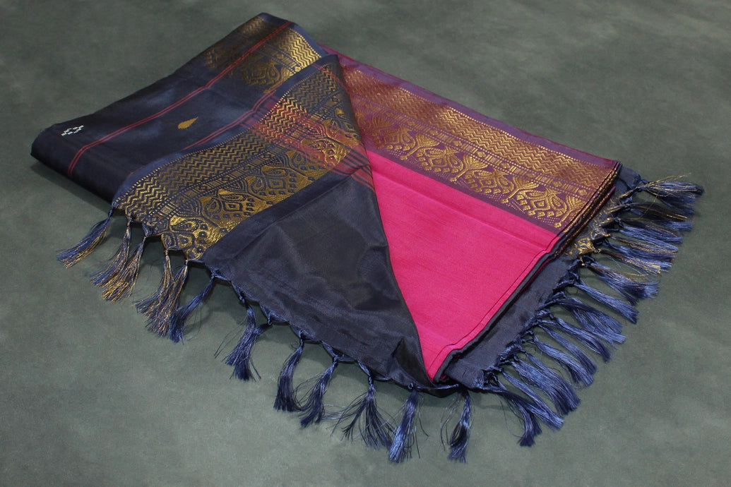 Navy Blue Vaazhai Naar (Banana Pith) Saree with Traditional Zari Border and Blouse