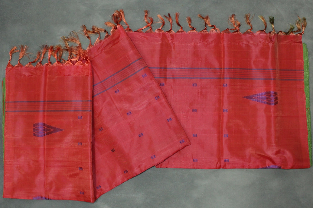 Banana Pith (Vaazhai Naar) Red & Green Borderless Saree with Small Buttas