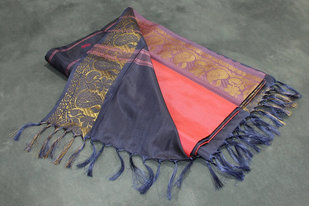 Vaazhai Naar (Banana Pith) Saree with Traditional Zari Border and Small Butta