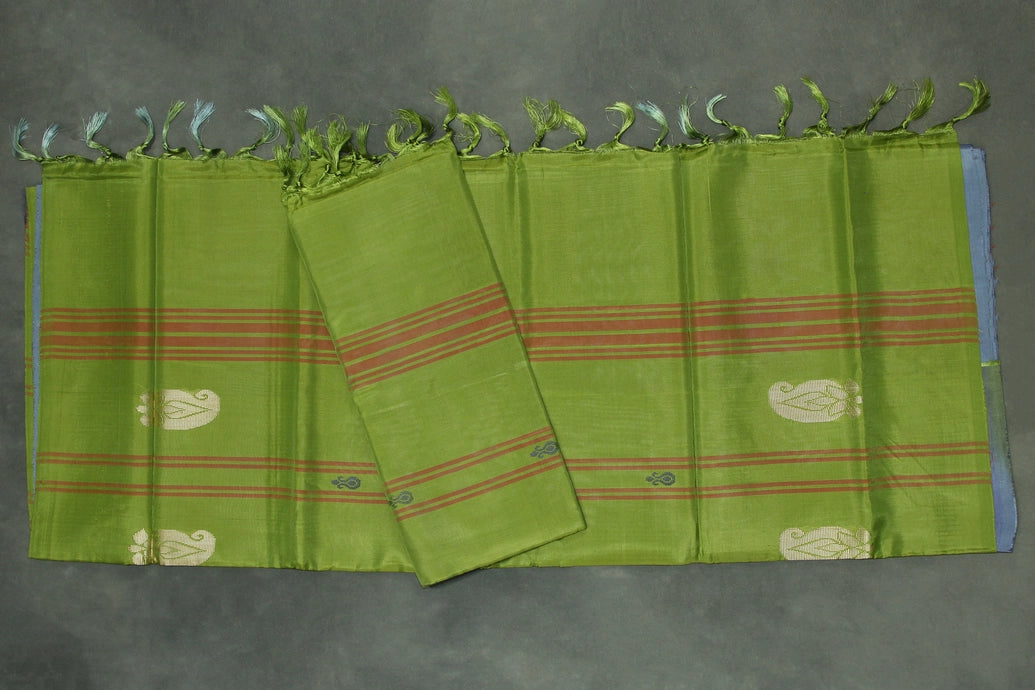 Pear Green Vaazhai Naar (Banana Pith) Borderless Saree with Small Butta