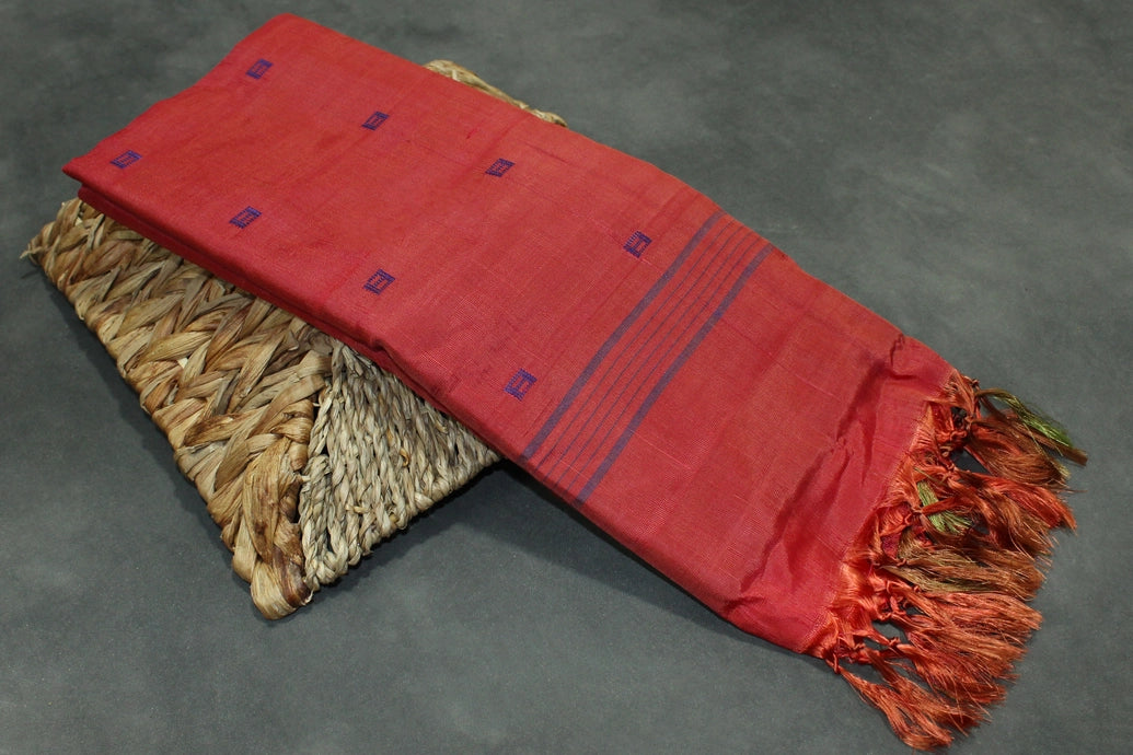 Banana Pith (Vaazhai Naar) Red & Green Borderless Saree with Small Buttas