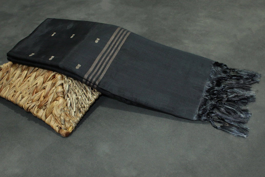 Banana Pith (Vaazhai Naar) Black Saree with Small Butta and Borderless Design - Traditional Handloom Weave