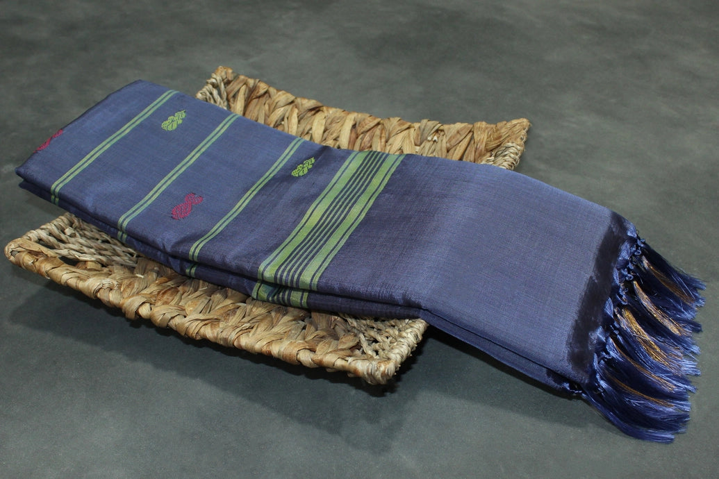 Banana Pith (Vaazhai Naar) Navy Blue & Green Saree with Zari Design Border