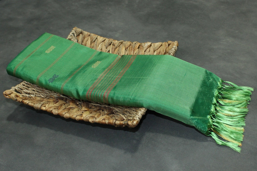 Leaf Green Vaazhai Naar (Banana Pith) Saree with Zari Border and Small Butta