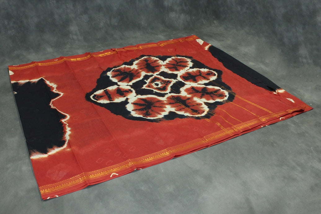 Sungudi Cotton Bandhani Saree with Golden Zari Border - Black & Brown Saree JCS Fashions