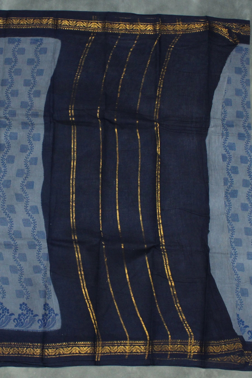 Elegant Grey Poly Cotton Floral Print Saree for Daily and Festive Wear Saree JCS Fashions