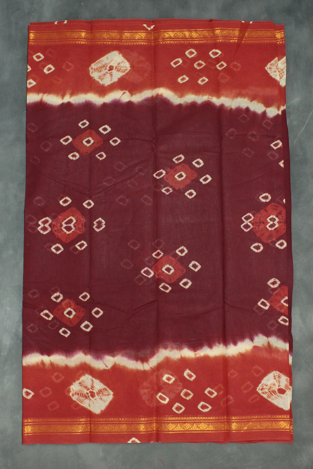 Maroon Bandhani Sungudi Cotton Saree with Golden Zari Border - 5.5m Saree JCS Fashions