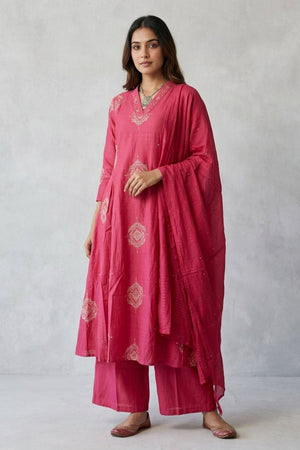 Pink Cotton 3-Piece Kurti Set with V-Neck Work, Elastic Pant & Chiffon Dupatta