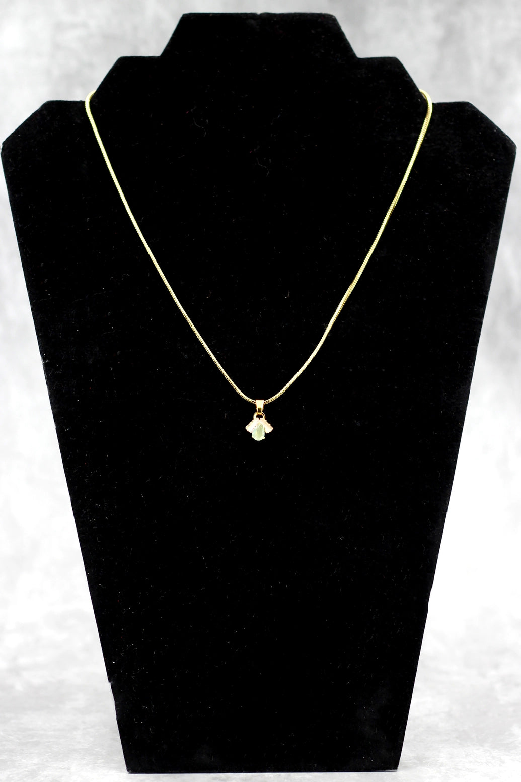 Gold-Tone Stone Pendant Chain Necklace Set for Women | Ethnic Neckwear Jewellery - Gold