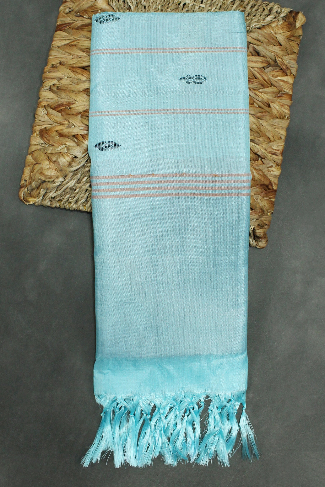 Sky Blue Vaazhai Naar (Banana Pith) Borderless Saree with Small Butta, Subtle Stripes and Tassels - Sky Blue
